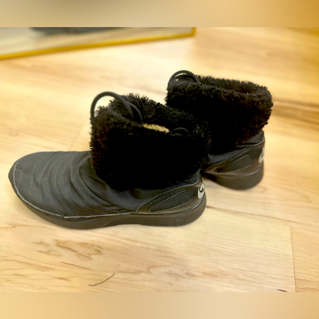Nike Winer Shoes